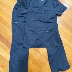Cherokee Workwear Revolution Scrub Set